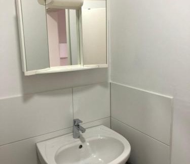 Northeim Apartment | Cozy Apartment in OG Schaupenstiel with Family-Friendly Dining