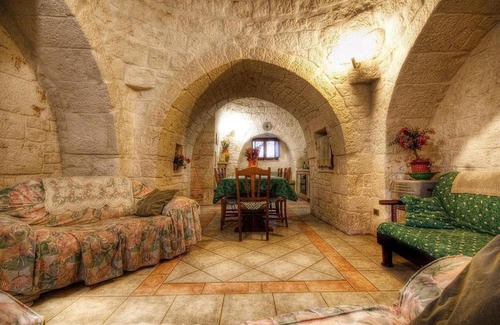 Specchiaruzzo Apartment | Explore Ostuni: Cozy Apartment with Terrace & Amenities
