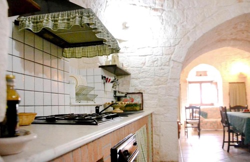 Specchiaruzzo Apartment | Explore Ostuni: Cozy Apartment with Terrace & Amenities