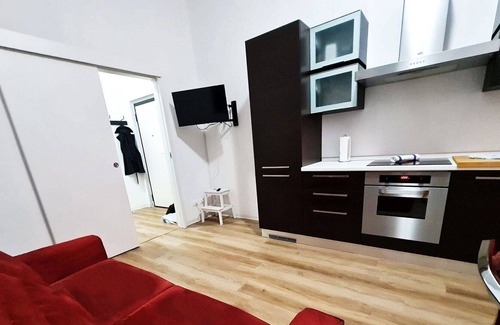 Pavia Apartment | Apartment in Pavia with 1 bedrooms sleeps 3