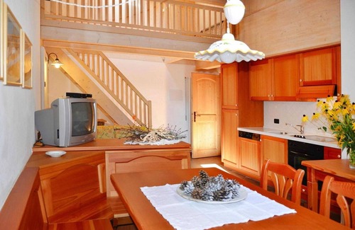 Pellizzano Apartment | Cozy Apartment in Pellizzano with Pet-Friendly Amenities