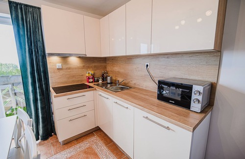 Podcetrtek Apartment | Inviting Apartment in Pony Ranch - Family-Friendly Amenities