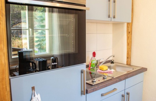 Schoenfeld-Weissig Apartment | Pet-Friendly Apartment in Meixmühle Near Pillnitz - 9.8/10