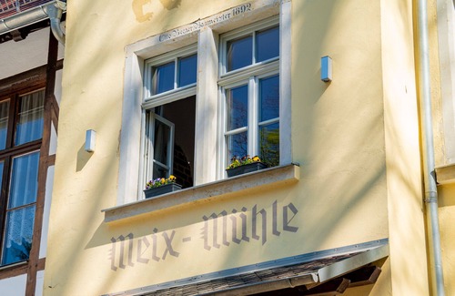 Schoenfeld-Weissig Apartment | Pet-Friendly Apartment in Meixmühle Near Pillnitz - 9.8/10