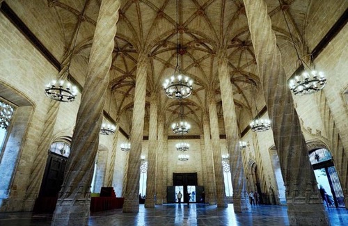La Seu Apartment | Central Apartment with Ocean View and Private Garage Access