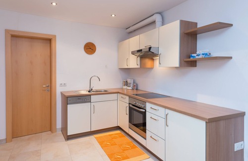St. Pauls Apartment | Prime Apartment in Central St. Pauls - Appiano with Breakfast
