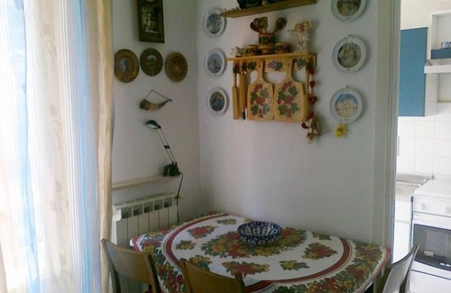 San Martino Apartment | Cozy City Apartment Minutes from the Ocean with Free WiFi