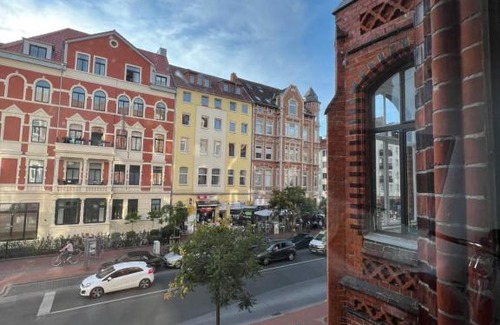 Oststadt Apartment | Apartment in the city, free parking + breakfast
