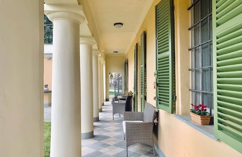 Savigliano Apartment | Scenic Countryside Apartment with Ocean View & Breakfast