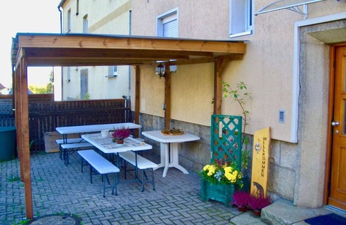Arzberg Apartment | Cozy Apartment in the Fichtelgebirge - Pet Friendly Getaway