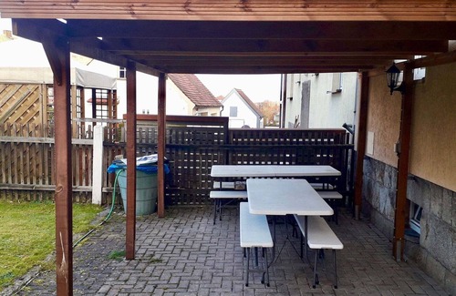 Arzberg Apartment | Cozy Apartment in the Fichtelgebirge - Pet Friendly Getaway