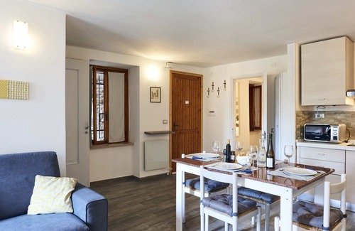 Corniglia Apartment | Cozy Apartment with Ocean View in Cinque Terre