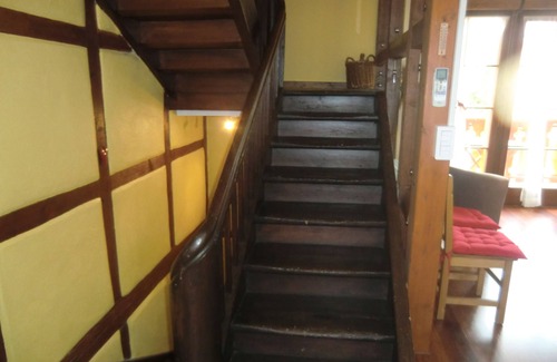 Colmar Apartment | Central Apartment in Colmar's Scenic Wine Estate