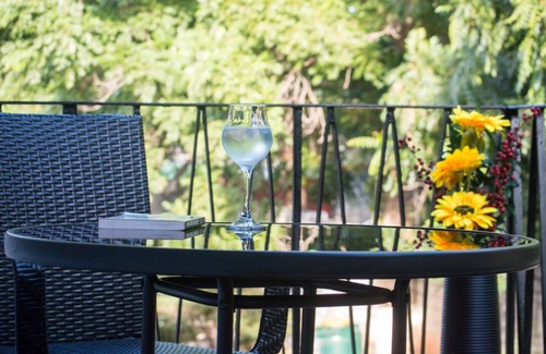 Lusaka Apartment | Cozy Apartment with Sunset Balcony in Lusaka City