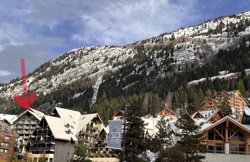 Oz Apartment | Apartment in the heart of Oz Station *ski*bike*hike