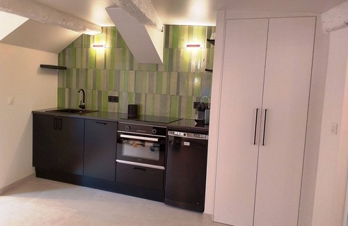 Tourtour Apartment | Explore a Cozy Apartment in Tourtour's Medieval Center