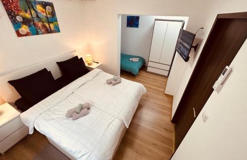 Sesvete Apartment | Family-Friendly Retreat at Apartment In Time - Rated 9.5/10