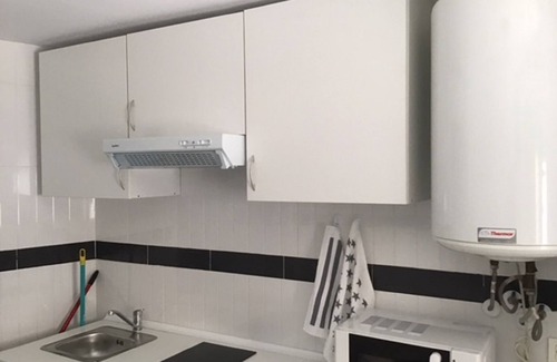 Ciruelos Apartment | Cozy Apartment in Toledo Near Aranjuez with Pool & Spa