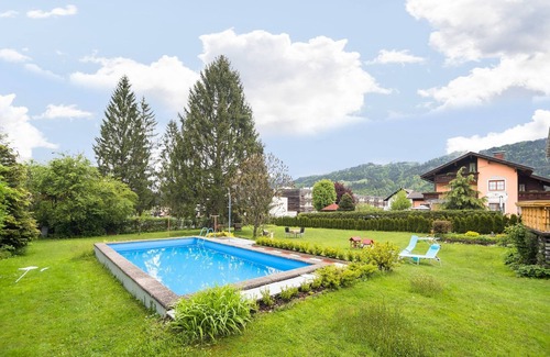 Tropolach Apartment | Discover a Poolside Apartment in Tröpolach, Carinthia