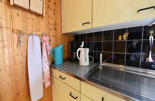 Domleschg Apartment | Inviting Holiday Home with Breathtaking Views & Pet-Friendly