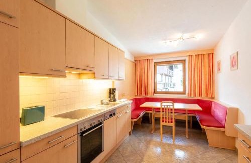 Finsing House | Inviting Holiday Home with Ski Storage for Families