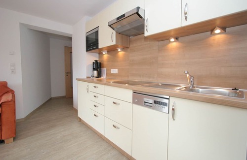 Uderns Apartment | Top-Rated Apartment in Uderns Near Ski Area with Breakfast