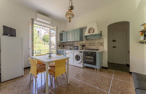 Uscio Apartment | Cozy Uscio Apartment: 2 Bedrooms with Oceanfront Views
