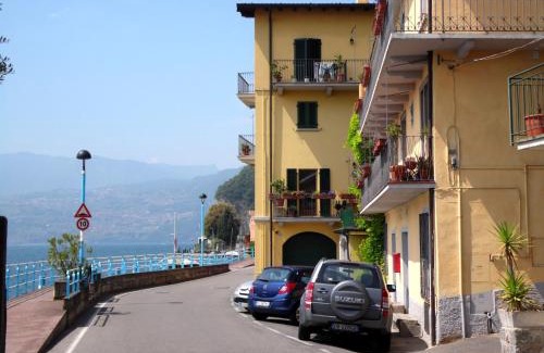 Marone Apartment | Guest Favorite: Belvilla by OYO Maison Jaune, 4-Star Stay