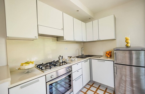 Raito Apartment | Idyllic Apartment in Vietri S/M near Salerno’s Attractions