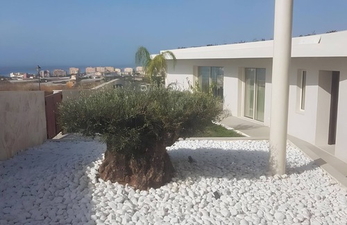 Torrox Costa Apartment | Apartment in 'Villa Andaluz' with Sea View, Wi-Fi and Air Conditioning
