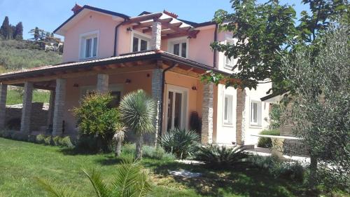 Strunjan Apartment | Elegant Apartment in Villa with Ocean Views near Piran