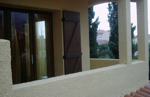 Saint-Andre Apartment | Relaxing Apartment with Pool & Ocean Views for 6 Guests