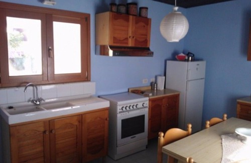 Contrada Cipollazzo Apartment | Stunning Villa Apartment with Sea View & Pool Access