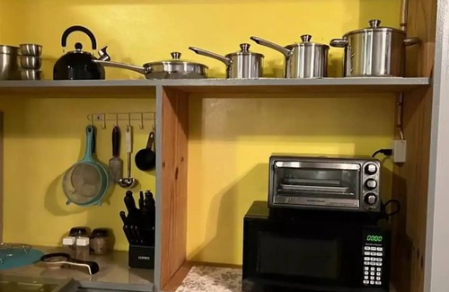 Georgetown Apartment | Top-Rated Family Apartment in Wortmanville with Breakfast
