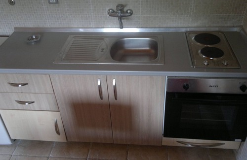 Zelenika Apartment | Cozy Apartment Near Herceg Novi with Wi-Fi & Parking
