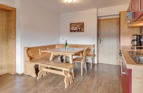 Fuegen Apartment | Inviting Flat Fügenerhof with Spa and Family Amenities
