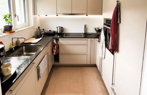 Affoltern Apartment | Apartment in Zurich Affoltern near forest