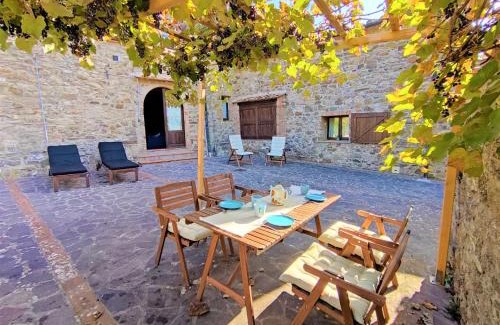 Montieri Apartment | Budget-Friendly Apartment Irene with Pet and Child Amenities