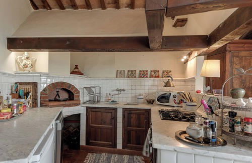 San Donato in Poggio Apartment | Apartment "Pent House Duplex" with Balcony, Wi-Fi and Air Conditioning