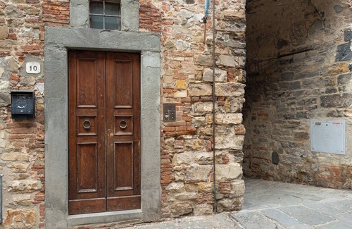 San Donato in Poggio Apartment | Apartment "Pent House Duplex" with Balcony, Wi-Fi and Air Conditioning