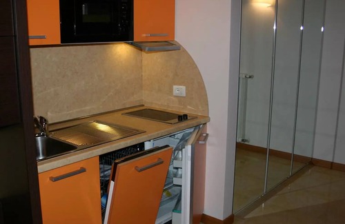 Cassone Apartment | Scenic Apartment Selene with Lake View & Shared Pool