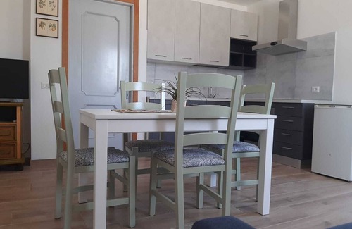 Moresco Apartment | Beachside Apartment in Montefiore dell'Aso for Families