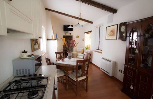 Morciano di Romagna Apartment | Historic Apartment in 1700s House with Family-Friendly Amenities