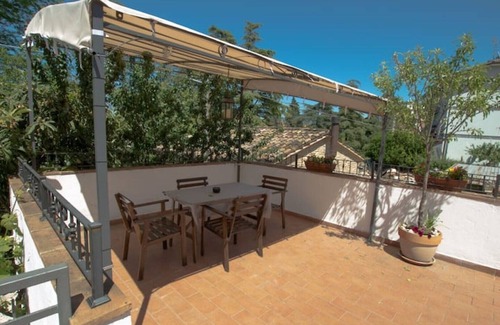 Morciano di Romagna Apartment | Historic Apartment in 1700s House with Family-Friendly Amenities