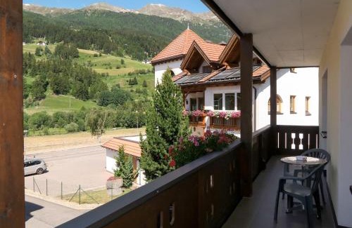 St. Valentin auf der Haide Apartment | Discover Apartment Haupthaus Schönblick with Oceanfront Views