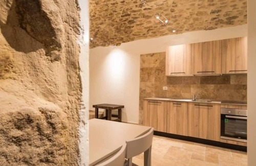SantʼAgata di Puglia Apartment | Cozy Apartment 'Tena - Arco Pronti' with Mountain Views