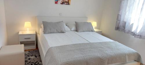 Mali Maj Apartment | Discover Apartment Ivana in Mali Maj – Rated 10/10!
