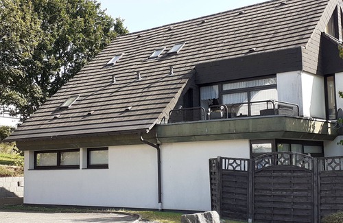 Hildfeld Apartment | Stylish Apartment JuLe with 2 Bedrooms and Balcony