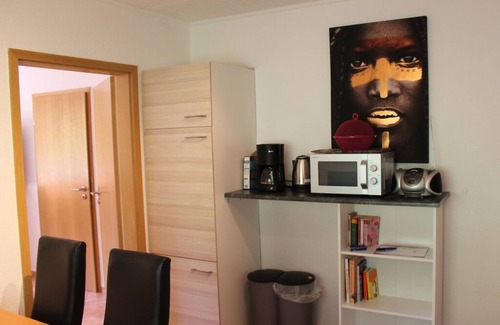 Schonau Apartment | Discover Apartment Jasmin: Pet-Friendly Retreat Near Heidelberg