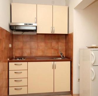 Island Hvar Apartment | Child-Friendly Escape at Apartment Jelsa 8765f – Rated 9.8